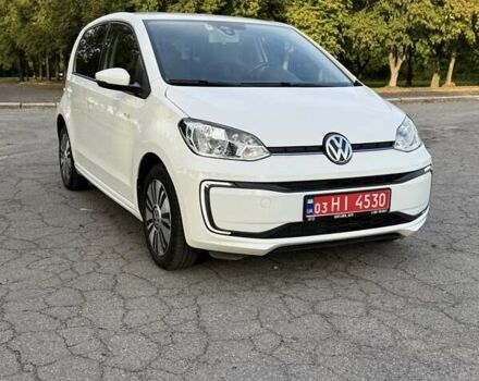 Белый Фольксваген e-up, объемом двигателя 0 л и пробегом 78 тыс. км за 7600 $, фото 5 на Automoto.ua