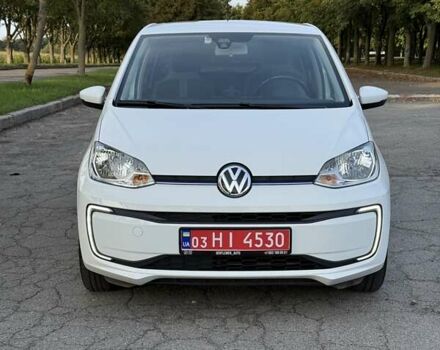 Белый Фольксваген e-up, объемом двигателя 0 л и пробегом 78 тыс. км за 7600 $, фото 1 на Automoto.ua