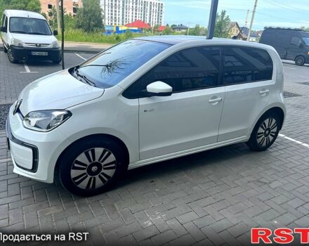 Белый Фольксваген e-up, объемом двигателя 0 л и пробегом 81 тыс. км за 7900 $, фото 1 на Automoto.ua