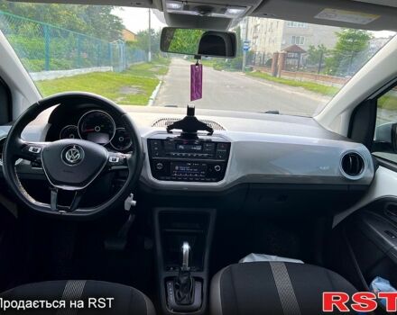 Белый Фольксваген e-up, объемом двигателя 0 л и пробегом 81 тыс. км за 7900 $, фото 4 на Automoto.ua