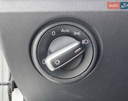 Білий Фольксваген e-up, об'ємом двигуна 0 л та пробігом 126 тис. км за 7490 $, фото 23 на Automoto.ua