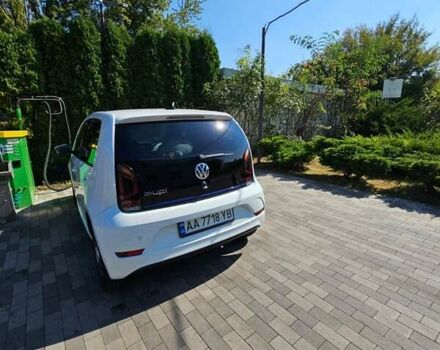 Белый Фольксваген e-up, объемом двигателя 0 л и пробегом 121 тыс. км за 8000 $, фото 1 на Automoto.ua