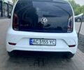 Белый Фольксваген e-up, объемом двигателя 0 л и пробегом 81 тыс. км за 7900 $, фото 3 на Automoto.ua