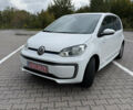 Белый Фольксваген e-up, объемом двигателя 0 л и пробегом 95 тыс. км за 12500 $, фото 2 на Automoto.ua