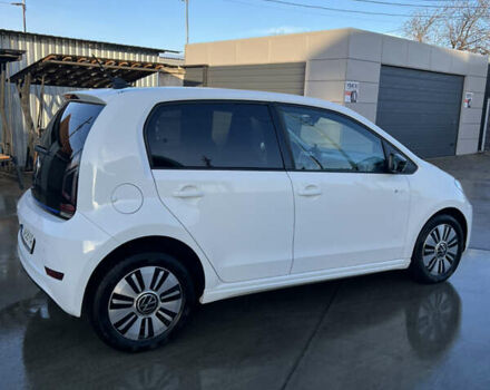 Белый Фольксваген e-up, объемом двигателя 0 л и пробегом 128 тыс. км за 11000 $, фото 7 на Automoto.ua