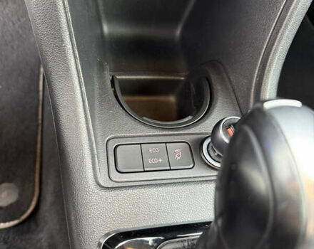 Белый Фольксваген e-up, объемом двигателя 0 л и пробегом 95 тыс. км за 12500 $, фото 32 на Automoto.ua