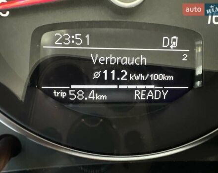 Белый Фольксваген e-up, объемом двигателя 0 л и пробегом 130 тыс. км за 9600 $, фото 10 на Automoto.ua