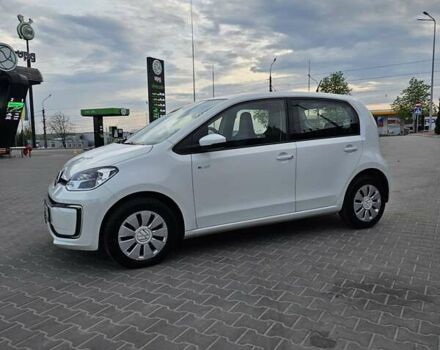 Белый Фольксваген e-up, объемом двигателя 0 л и пробегом 62 тыс. км за 9300 $, фото 5 на Automoto.ua