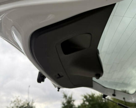 Белый Фольксваген e-up, объемом двигателя 0 л и пробегом 95 тыс. км за 12500 $, фото 28 на Automoto.ua