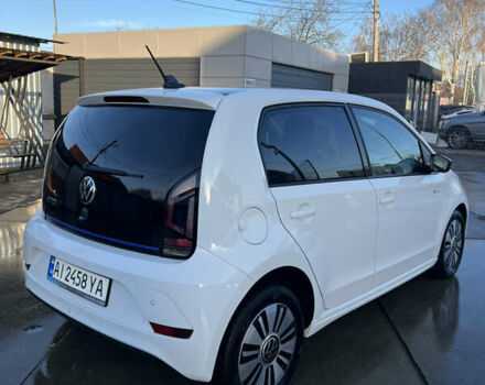 Белый Фольксваген e-up, объемом двигателя 0 л и пробегом 128 тыс. км за 11000 $, фото 8 на Automoto.ua
