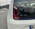 Белый Фольксваген e-up, объемом двигателя 0 л и пробегом 62 тыс. км за 9300 $, фото 176 на Automoto.ua