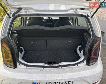 Белый Фольксваген e-up, объемом двигателя 0 л и пробегом 130 тыс. км за 9600 $, фото 6 на Automoto.ua