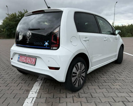 Белый Фольксваген e-up, объемом двигателя 0 л и пробегом 95 тыс. км за 12500 $, фото 8 на Automoto.ua