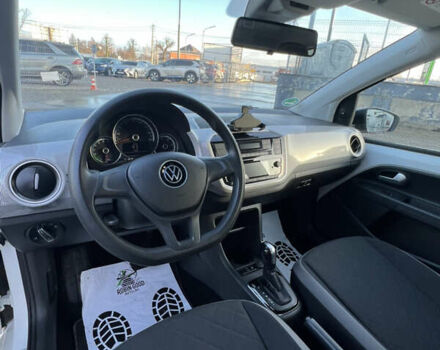 Белый Фольксваген e-up, объемом двигателя 0 л и пробегом 128 тыс. км за 11000 $, фото 13 на Automoto.ua