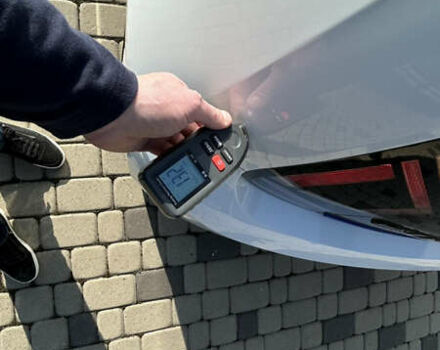 Белый Фольксваген e-up, объемом двигателя 0 л и пробегом 61 тыс. км за 12900 $, фото 30 на Automoto.ua