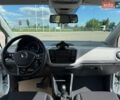 Белый Фольксваген e-up, объемом двигателя 0 л и пробегом 50 тыс. км за 12600 $, фото 25 на Automoto.ua