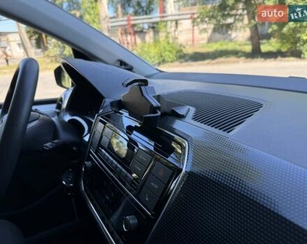 Белый Фольксваген e-up, объемом двигателя 0 л и пробегом 17 тыс. км за 14900 $, фото 22 на Automoto.ua