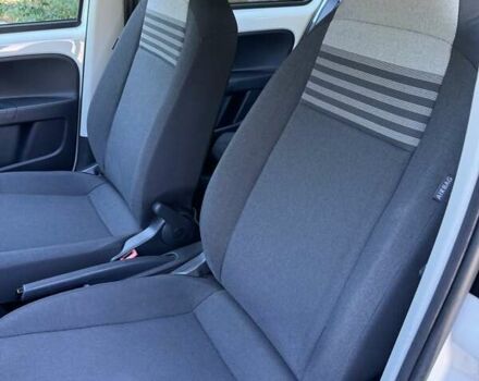 Белый Фольксваген e-up, объемом двигателя 0 л и пробегом 17 тыс. км за 14900 $, фото 38 на Automoto.ua