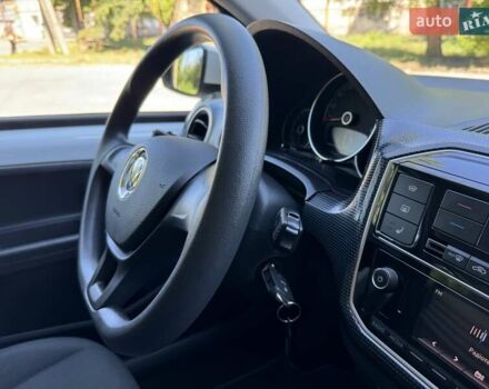 Білий Фольксваген e-up, об'ємом двигуна 0 л та пробігом 17 тис. км за 15500 $, фото 23 на Automoto.ua