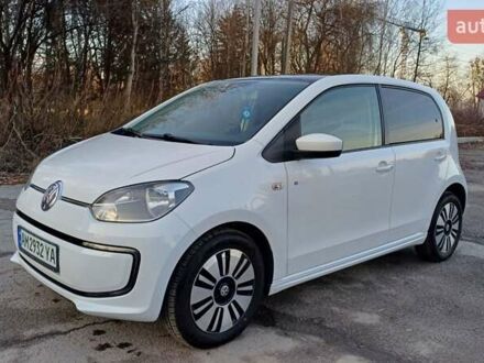 Белый Фольксваген e-up, объемом двигателя 0 л и пробегом 114 тыс. км за 6499 $, фото 1 на Automoto.ua