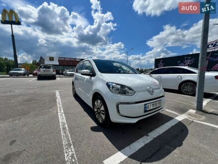Белый Фольксваген e-up, объемом двигателя 0 л и пробегом 180 тыс. км за 7300 $, фото 1 на Automoto.ua