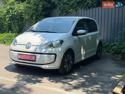 Білий Фольксваген e-up, об'ємом двигуна 0 л та пробігом 122 тис. км за 6900 $, фото 1 на Automoto.ua