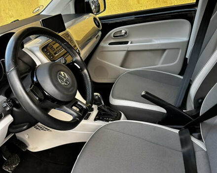 Чорний Фольксваген e-up, об'ємом двигуна 0 л та пробігом 114 тис. км за 5400 $, фото 9 на Automoto.ua