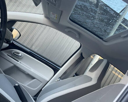 Черный Фольксваген e-up, объемом двигателя 0 л и пробегом 113 тыс. км за 6450 $, фото 11 на Automoto.ua