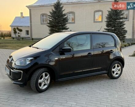 Черный Фольксваген e-up, объемом двигателя 0 л и пробегом 114 тыс. км за 6100 $, фото 2 на Automoto.ua