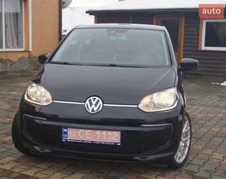 Черный Фольксваген e-up, объемом двигателя 0 л и пробегом 151 тыс. км за 5555 $, фото 1 на Automoto.ua