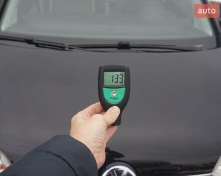 Черный Фольксваген e-up, объемом двигателя 0 л и пробегом 151 тыс. км за 5555 $, фото 60 на Automoto.ua