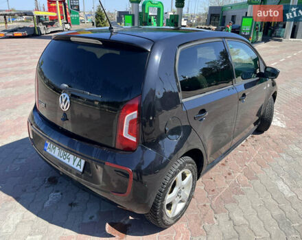 Черный Фольксваген e-up, объемом двигателя 0 л и пробегом 133 тыс. км за 6100 $, фото 3 на Automoto.ua