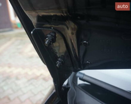 Черный Фольксваген e-up, объемом двигателя 0 л и пробегом 151 тыс. км за 5555 $, фото 55 на Automoto.ua