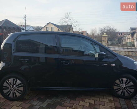 Черный Фольксваген e-up, объемом двигателя 0 л и пробегом 100 тыс. км за 6000 $, фото 17 на Automoto.ua