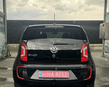 Черный Фольксваген e-up, объемом двигателя 0 л и пробегом 113 тыс. км за 6450 $, фото 4 на Automoto.ua