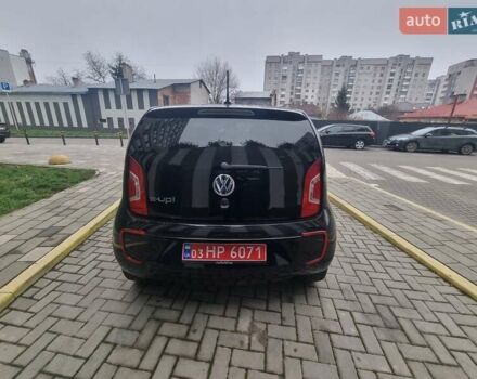 Черный Фольксваген e-up, объемом двигателя 0 л и пробегом 113 тыс. км за 5999 $, фото 13 на Automoto.ua