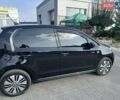 Черный Фольксваген e-up, объемом двигателя 0 л и пробегом 112 тыс. км за 7500 $, фото 6 на Automoto.ua