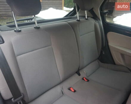 Черный Фольксваген e-up, объемом двигателя 0 л и пробегом 151 тыс. км за 5555 $, фото 42 на Automoto.ua