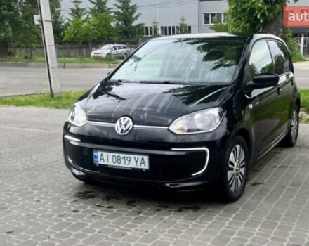 Черный Фольксваген e-up, объемом двигателя 0 л и пробегом 140 тыс. км за 6500 $, фото 19 на Automoto.ua