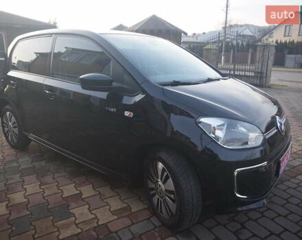 Черный Фольксваген e-up, объемом двигателя 0 л и пробегом 100 тыс. км за 6000 $, фото 16 на Automoto.ua