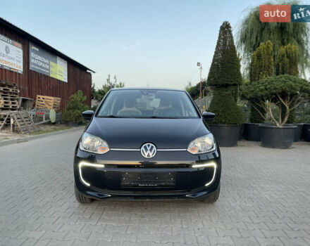 Черный Фольксваген e-up, объемом двигателя 0 л и пробегом 101 тыс. км за 5999 $, фото 8 на Automoto.ua