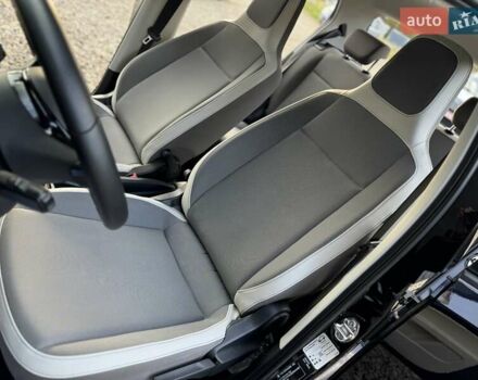 Чорний Фольксваген e-up, об'ємом двигуна 0 л та пробігом 85 тис. км за 6799 $, фото 45 на Automoto.ua