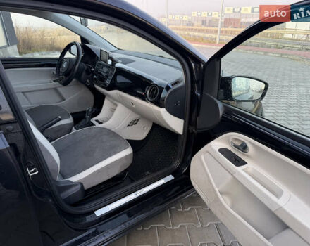 Чорний Фольксваген e-up, об'ємом двигуна 0 л та пробігом 49 тис. км за 6250 $, фото 19 на Automoto.ua