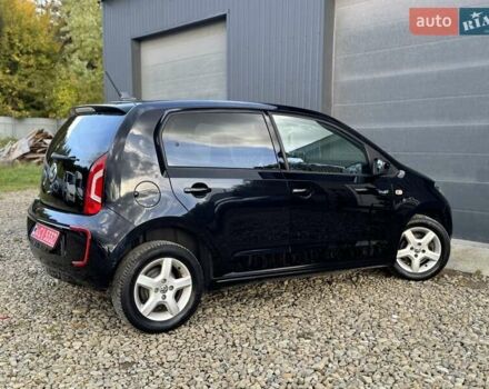 Чорний Фольксваген e-up, об'ємом двигуна 0 л та пробігом 85 тис. км за 6799 $, фото 28 на Automoto.ua