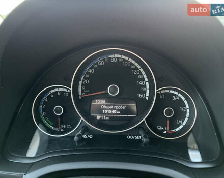 Черный Фольксваген e-up, объемом двигателя 0 л и пробегом 101 тыс. км за 5999 $, фото 15 на Automoto.ua