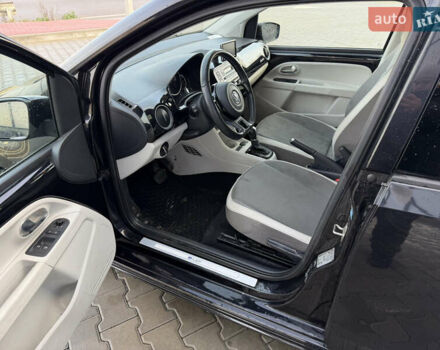 Чорний Фольксваген e-up, об'ємом двигуна 0 л та пробігом 49 тис. км за 6250 $, фото 24 на Automoto.ua