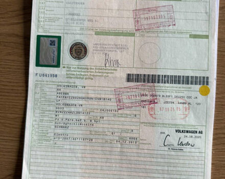 Черный Фольксваген e-up, объемом двигателя 0 л и пробегом 50 тыс. км за 9999 $, фото 3 на Automoto.ua