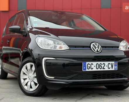 Черный Фольксваген e-up, объемом двигателя 0 л и пробегом 48 тыс. км за 10500 $, фото 6 на Automoto.ua