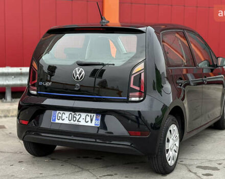 Черный Фольксваген e-up, объемом двигателя 0 л и пробегом 48 тыс. км за 10500 $, фото 11 на Automoto.ua