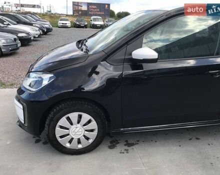 Черный Фольксваген e-up, объемом двигателя 0 л и пробегом 54 тыс. км за 10940 $, фото 16 на Automoto.ua